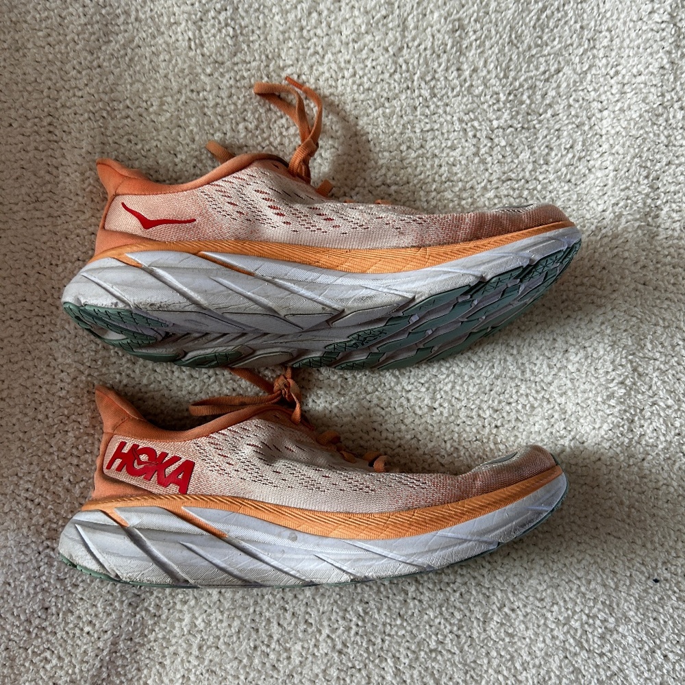 hoka shoes